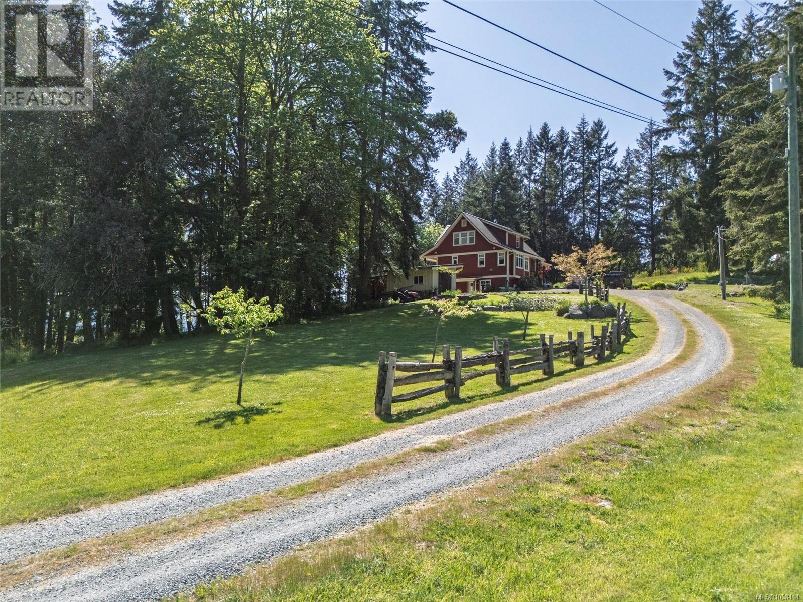 6888 Southview Ter, Duncan, BC V9L 5W9