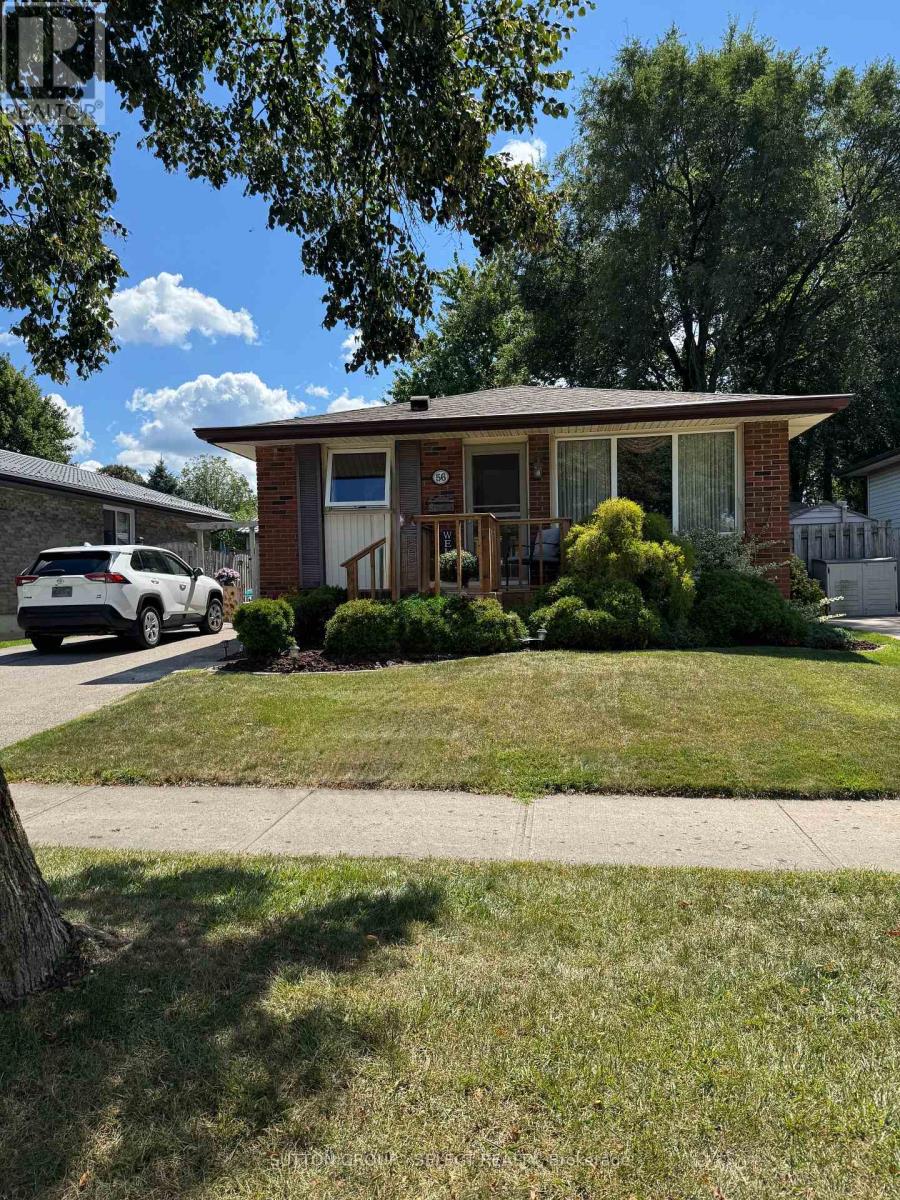 56 Barrett Cres, London, ON N6E 1T5
