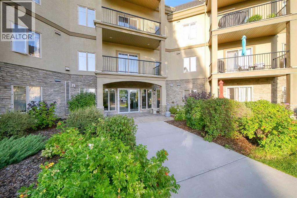52 Cranfield Link Se Unit 242, Calgary, AB T3M 0C4