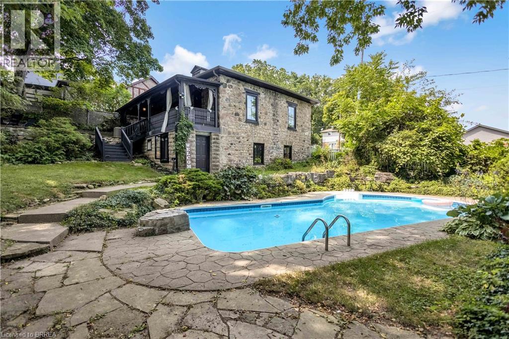 57 Main St, Brant, ON N3L 1E5