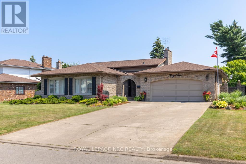 42 Beachview Dr, St. Catharines, ON L2N 5Z7