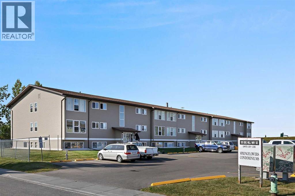 101 Big Hill Way Se Unit 224, Airdrie, AB T4A 1Z7