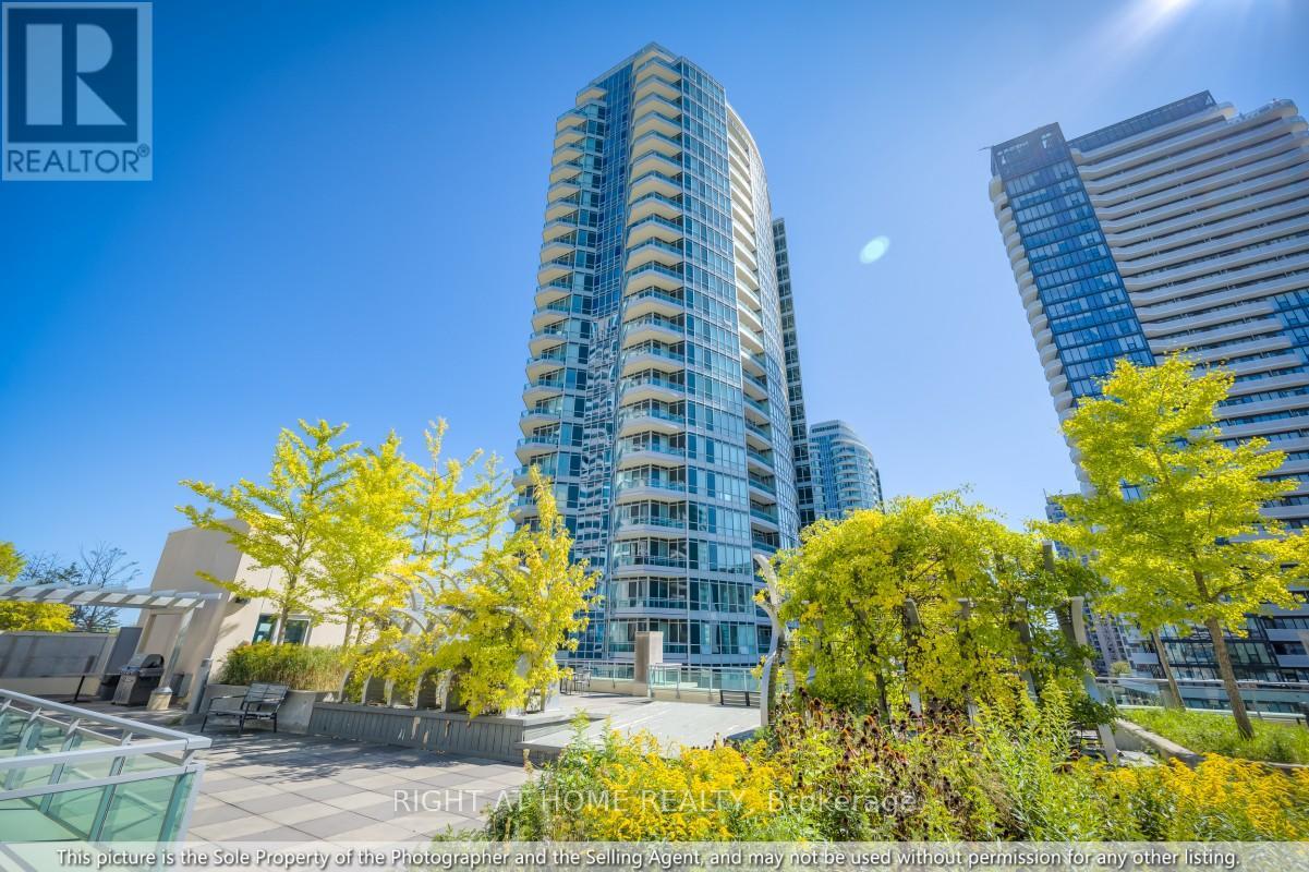 610 18 Holmes Ave, Toronto, ON M2N 0E1