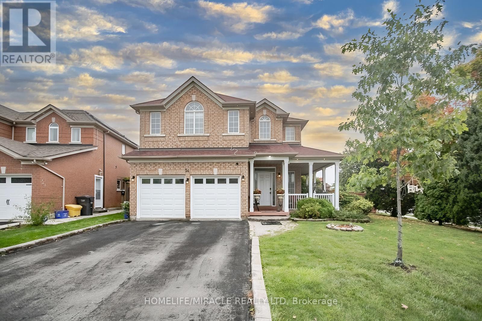 54 Olde Town Rd W, Brampton, ON L6X 4T8