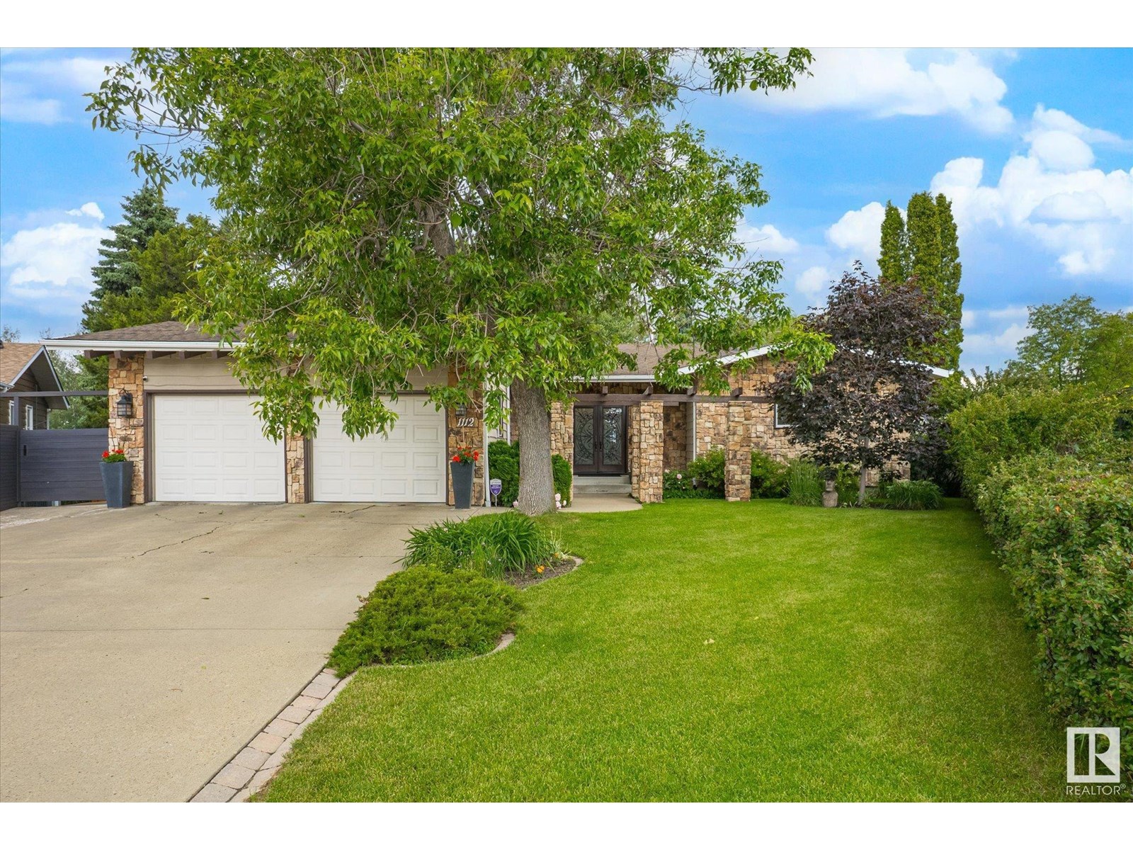 1112 Parker Tc, Sherwood Park, AB T8A 3Y5