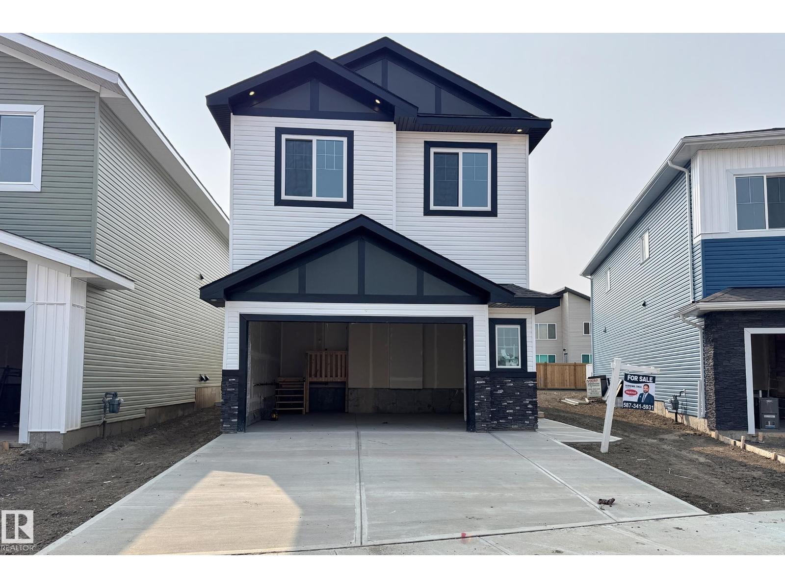 61 Blackbird Bnd, Fort Saskatchewan, AB T8L 2E0