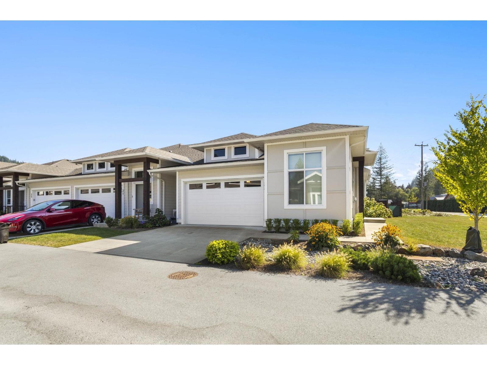 628 Mccombs Driveharrison Hot Springs Unit 33, Harrison Hot Springs, BC V0M 1K0