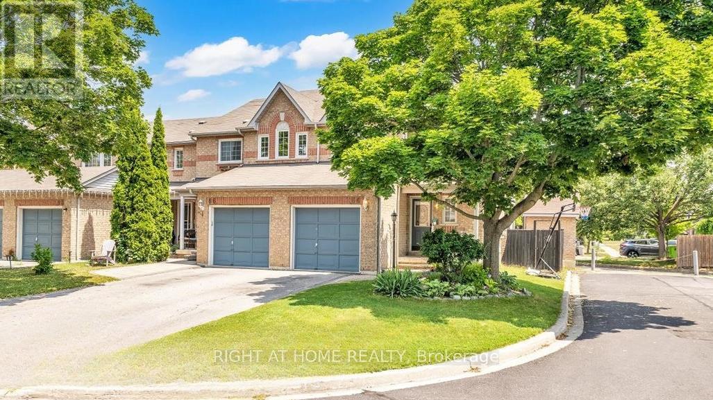 64 Macintyre Ln, Ajax, ON L1T 3X3