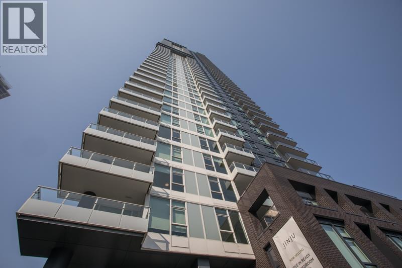 537 Cottonwood Avenue Unit 2906, Coquitlam, BC V3J 0S4
