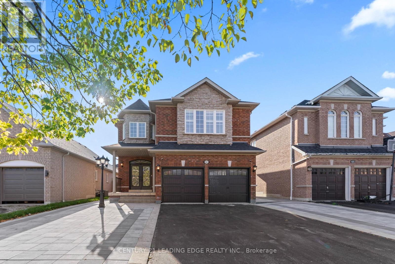 66 Chatterson St, Whitby, ON L1R 0B4