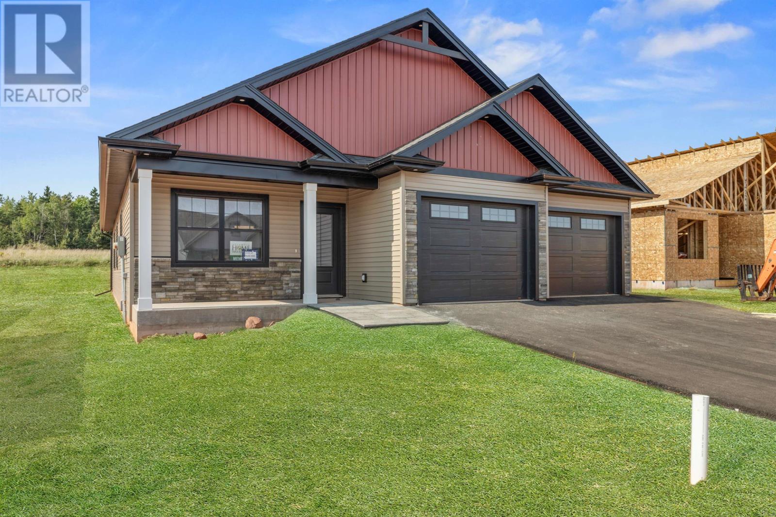 57 Alice Ave, East Royalty, PE C1C 0V4