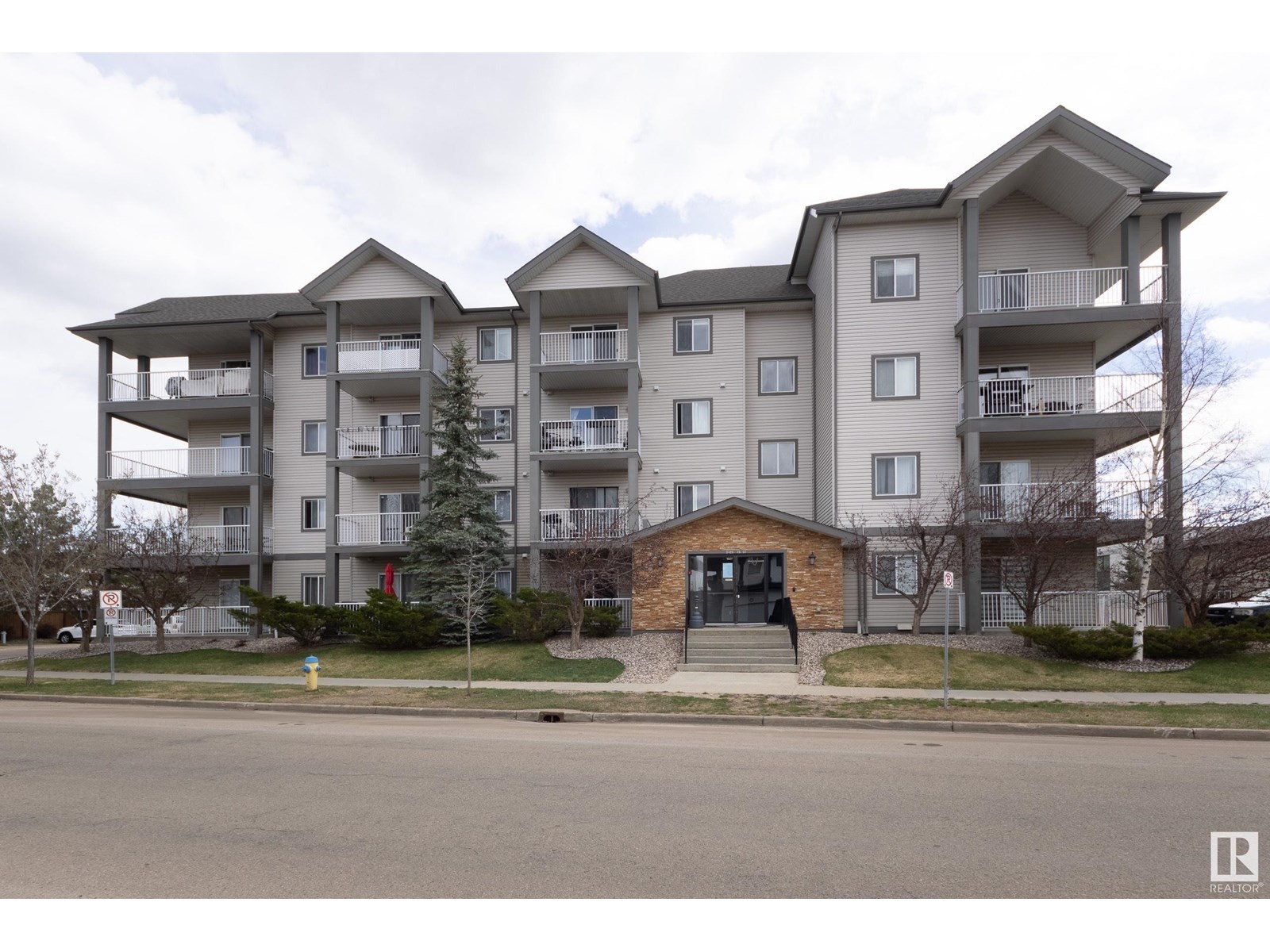 3425 19 Street Northwest #408, Edmonton, AB T6T 2B5