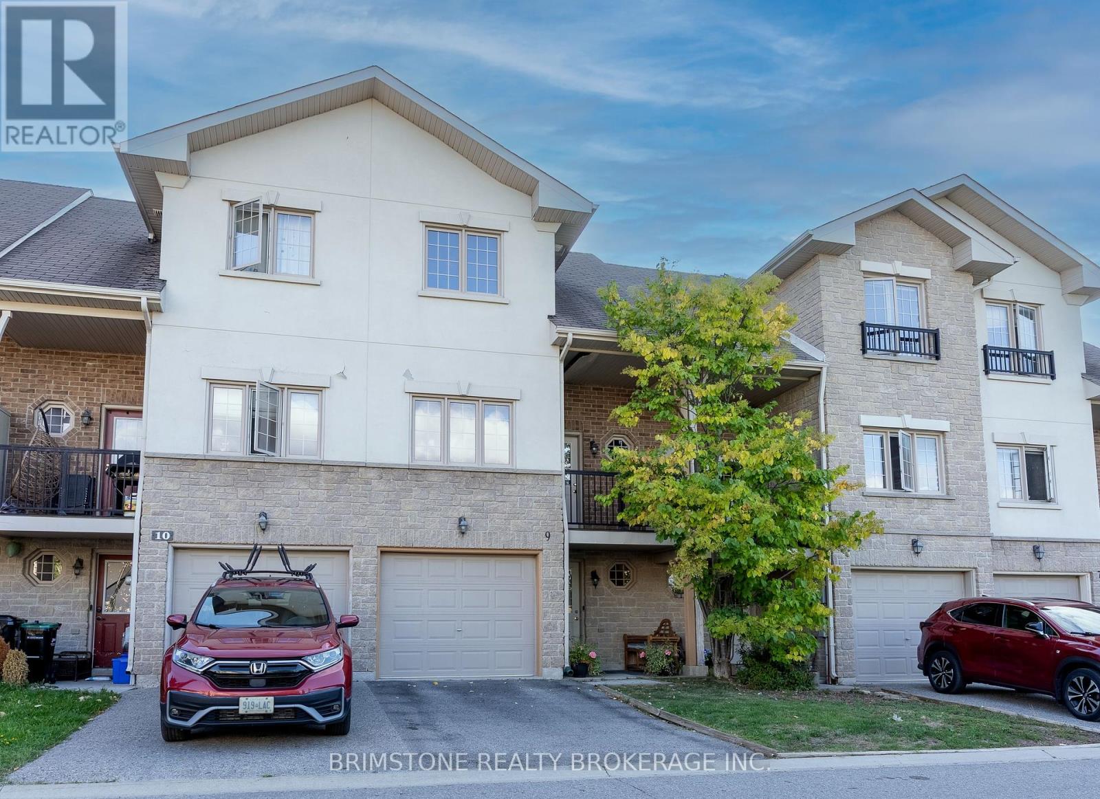 9 175 Stanley St, Barrie, ON L4M 0G2