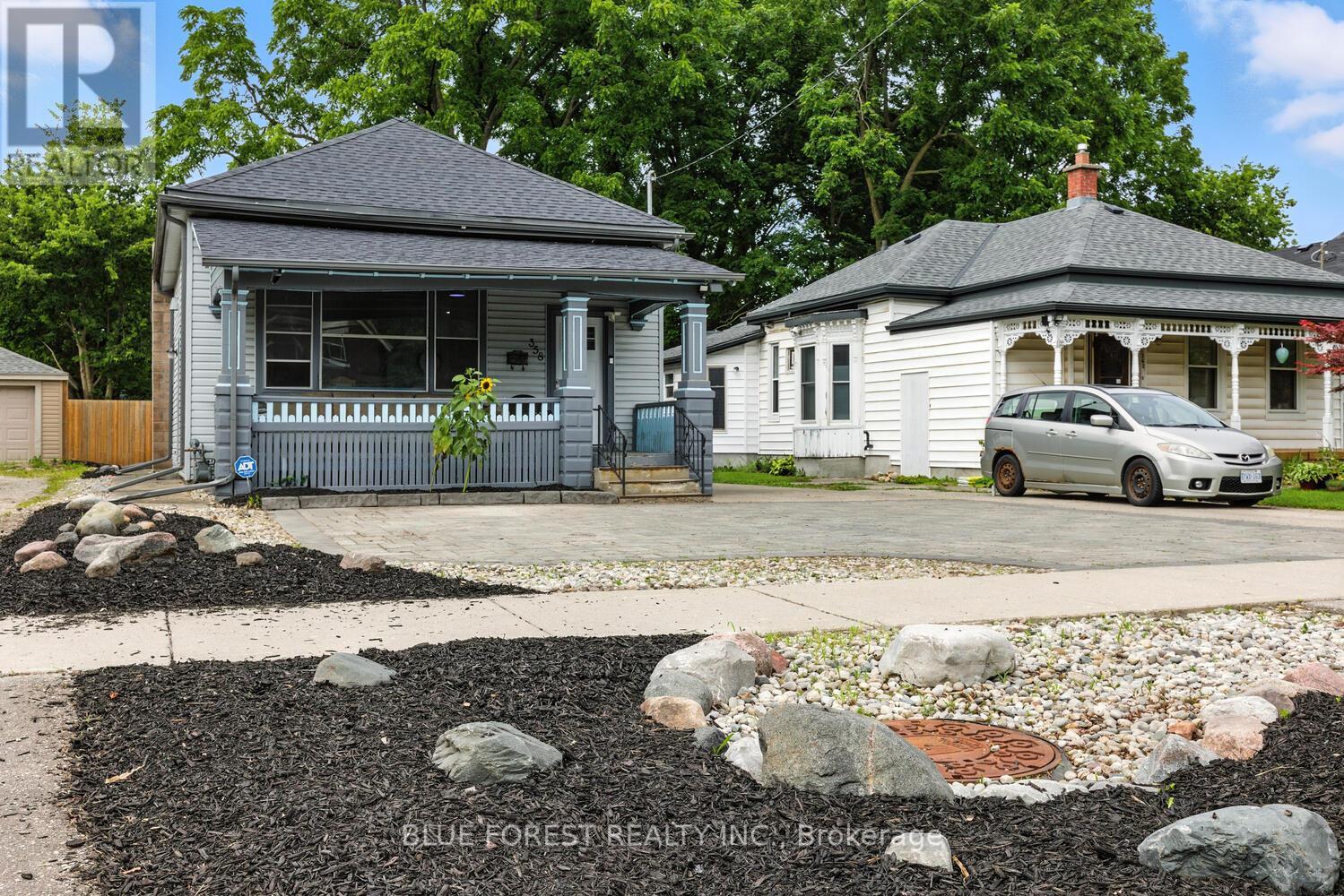 358 Simcoe St, London, ON N6B 1J7