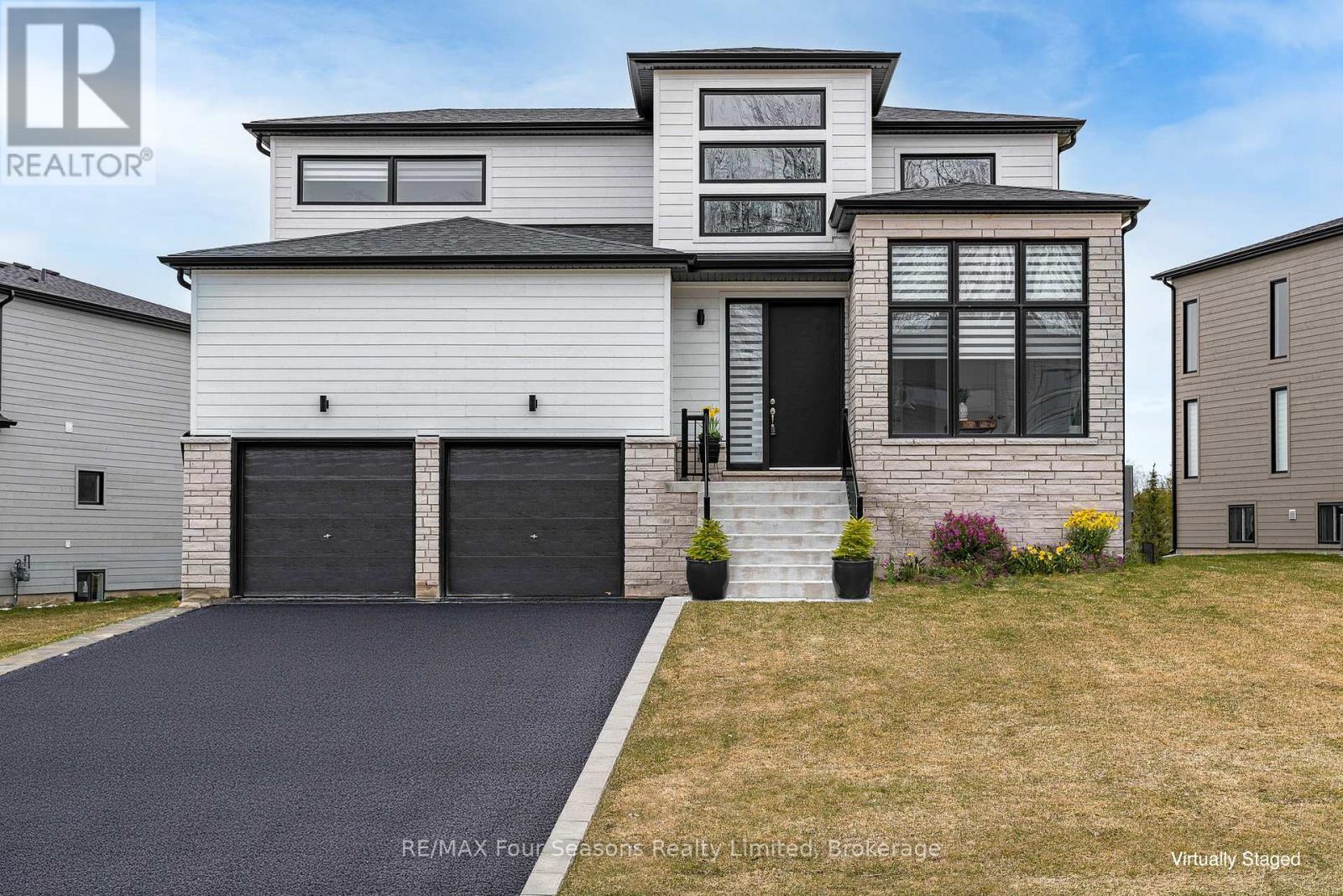 95 Goldie Ct, The Blue Mountains, ON N0H 1J0