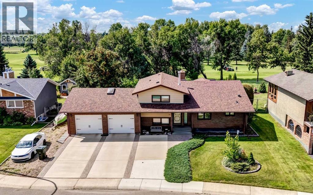 19 Clematis Ct SE, Medicine Hat, AB T1B 2A4