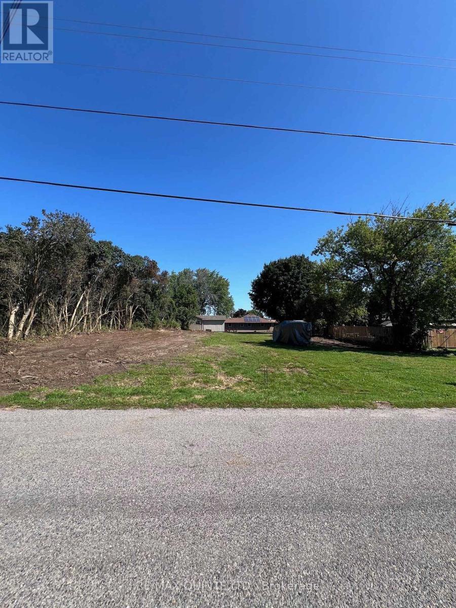 0000 Bayshore Rd, Brighton, ON K0K 1H0