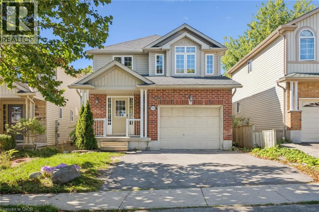 723 Black Cherry St, Waterloo, ON N2V 2P3