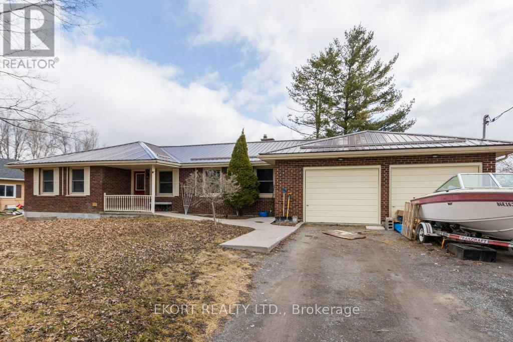 618 Ashley St, Belleville, ON K0K 2B0