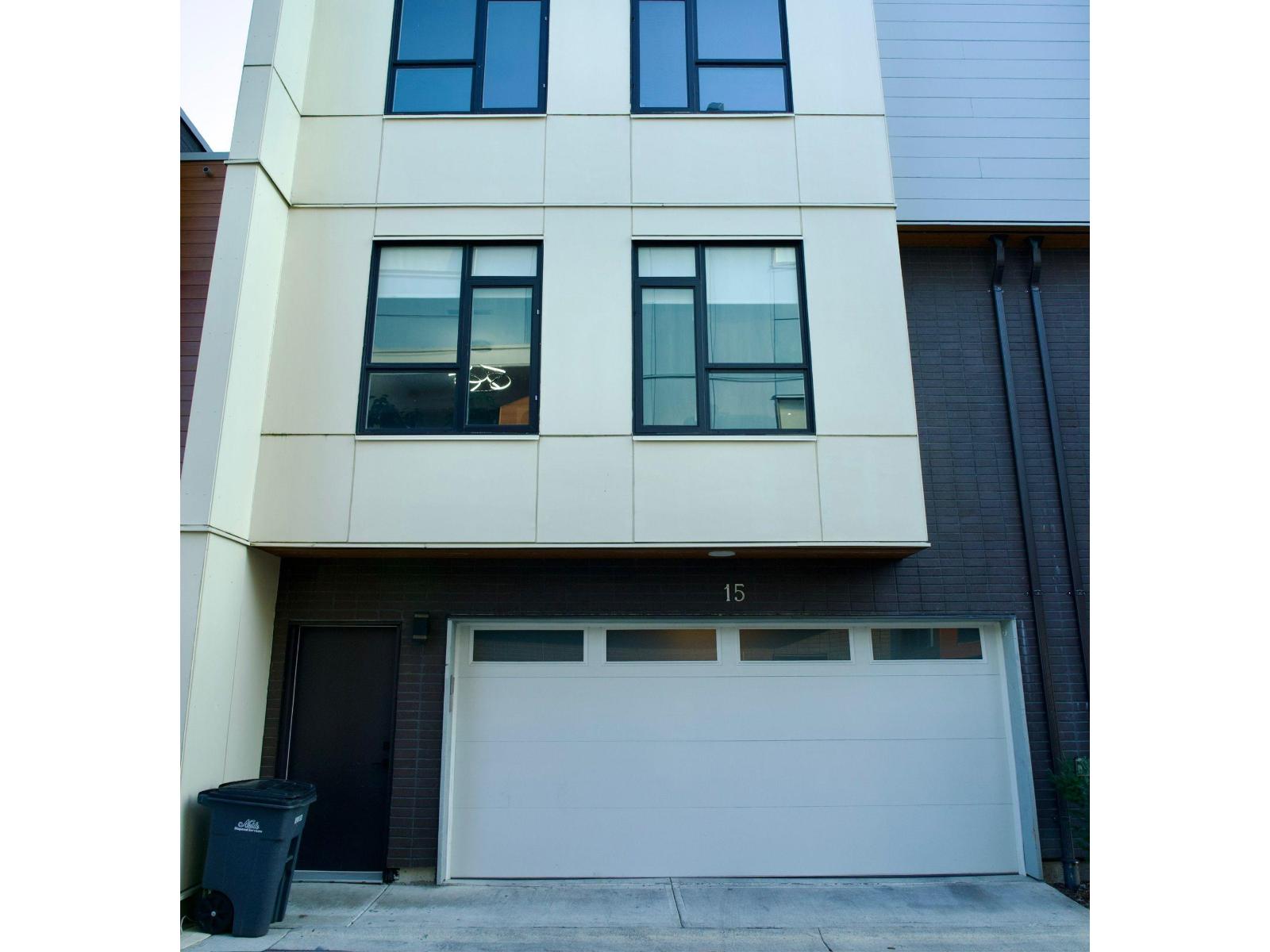 5858 132 Street Unit 15, Surrey, BC V3X 1N1
