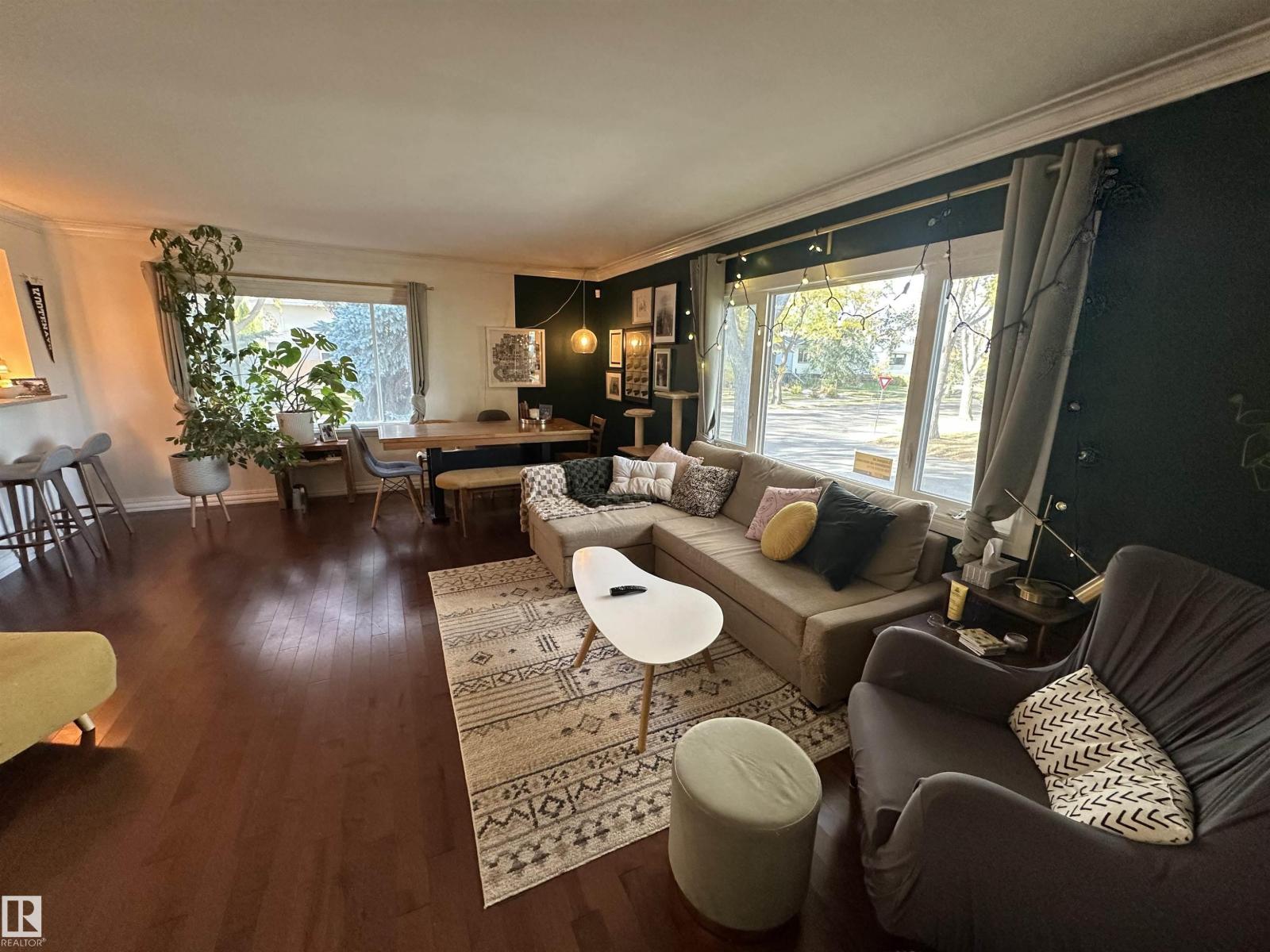 81 St Nw Unit 10447, Edmonton, AB T6A 3K9