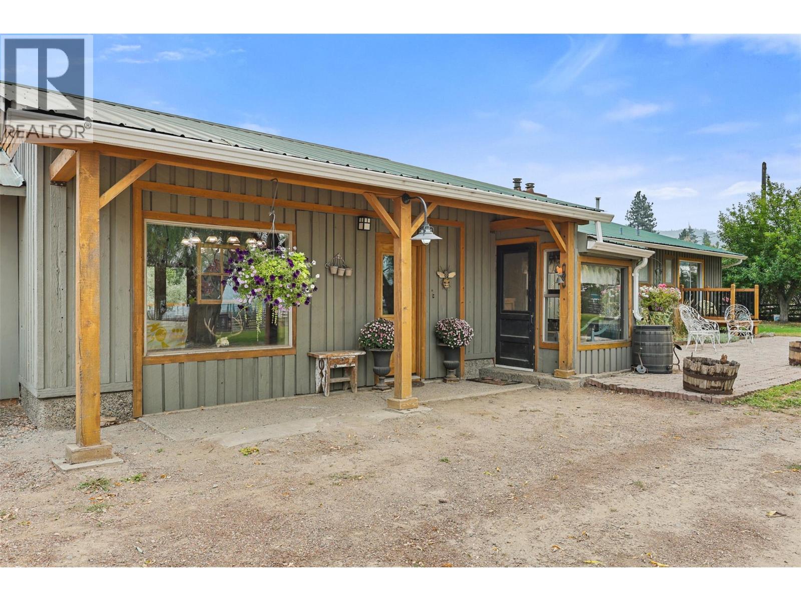 1580 Monte Creek Rd, Kamloops, BC V0E 2M0