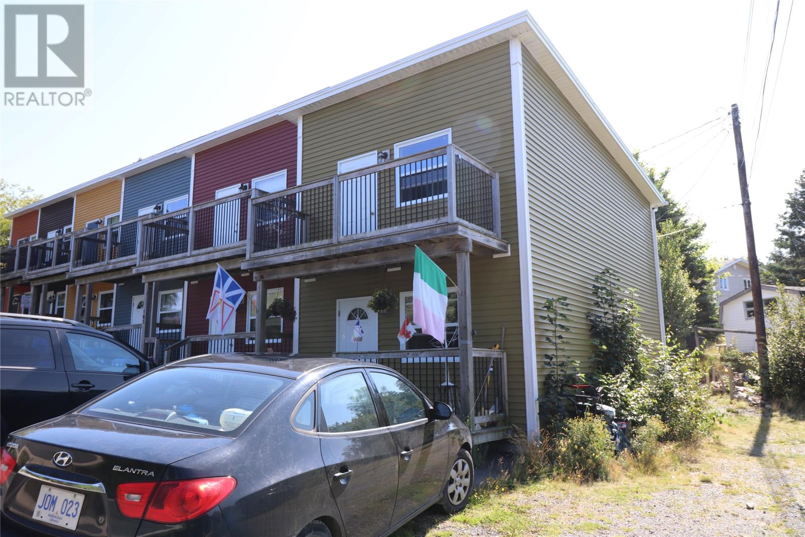 105 Cross Rd #f, Bay Roberts, NL A0A 1G0