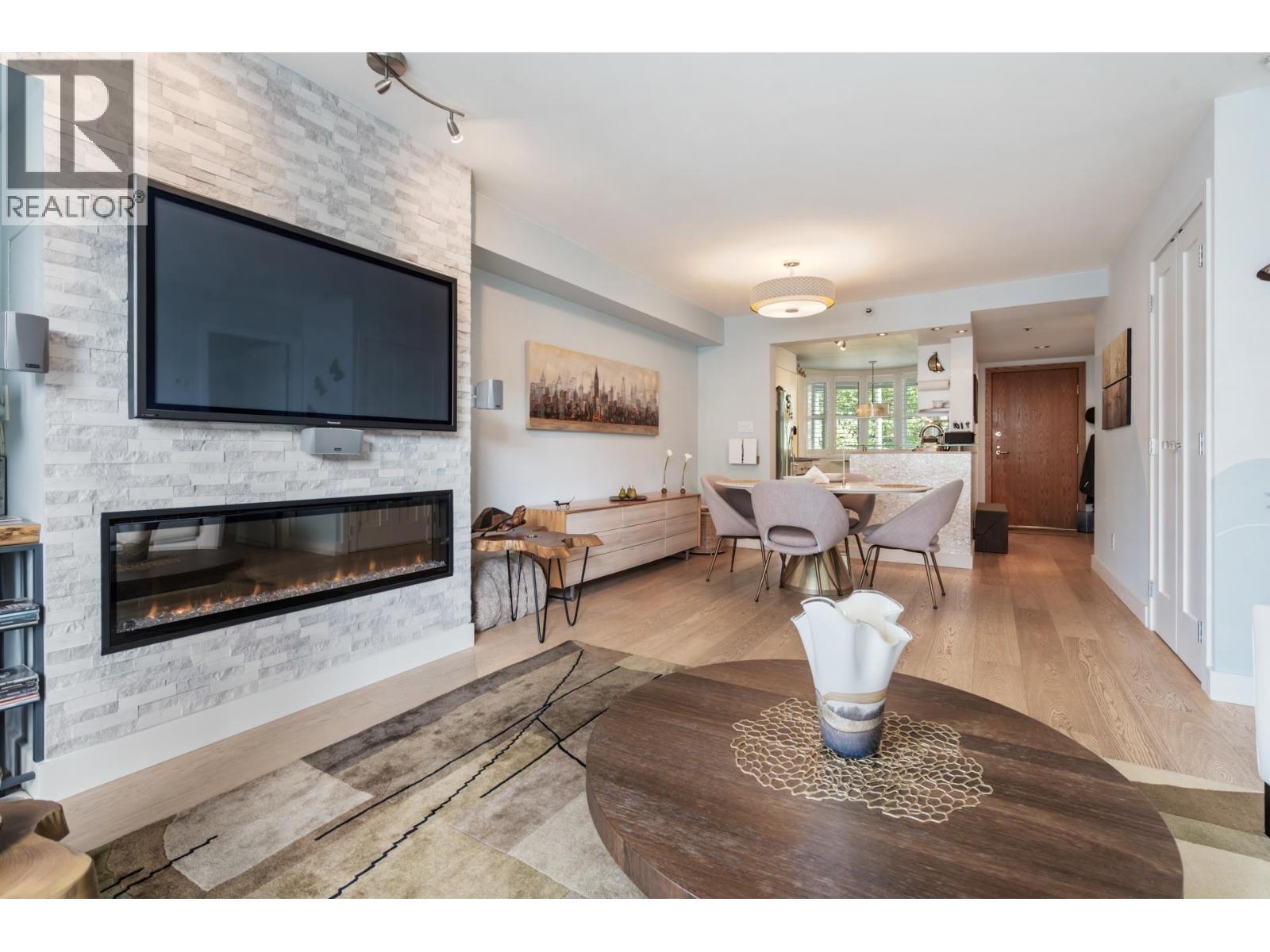 888 Beach Avenue Unit 515, Vancouver, BC V6Z 2P9