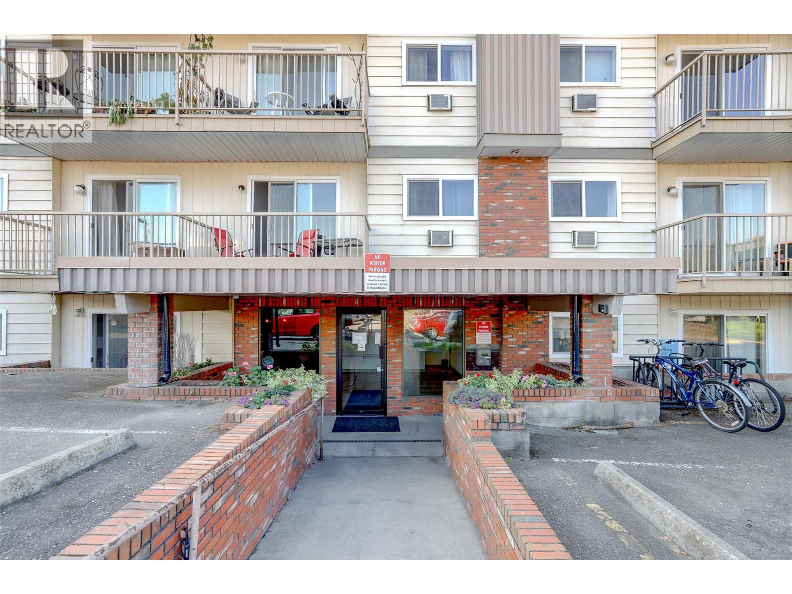 3304 35 Avenue Unit 415, Vernon, BC V1T 8M6
