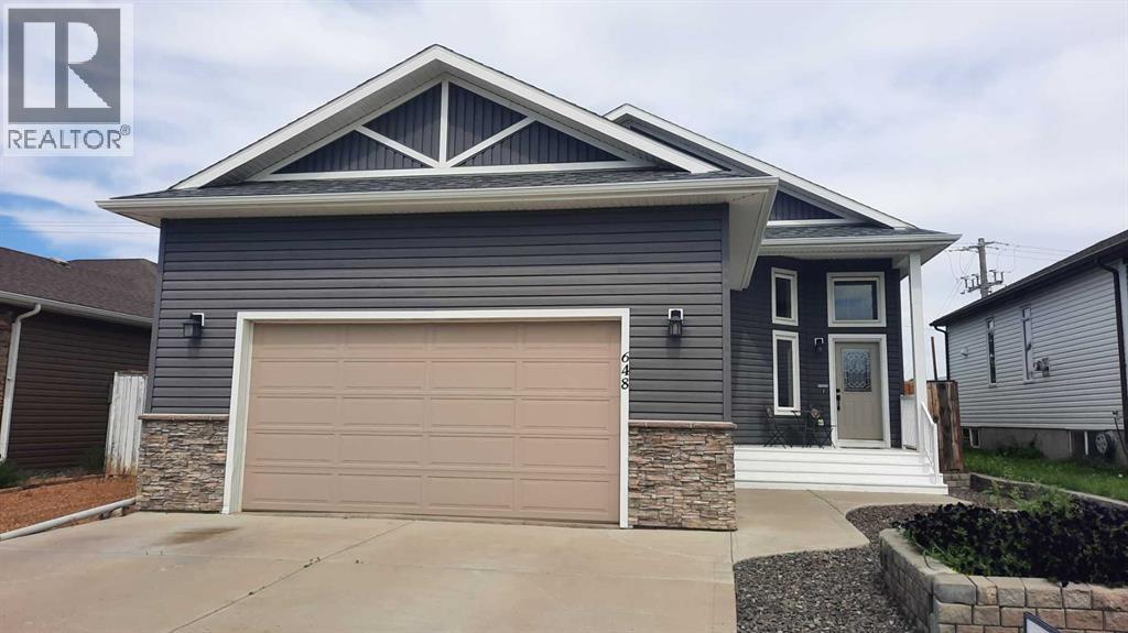 648 Bankview Dr, Drumheller, AB T0J 0Y6