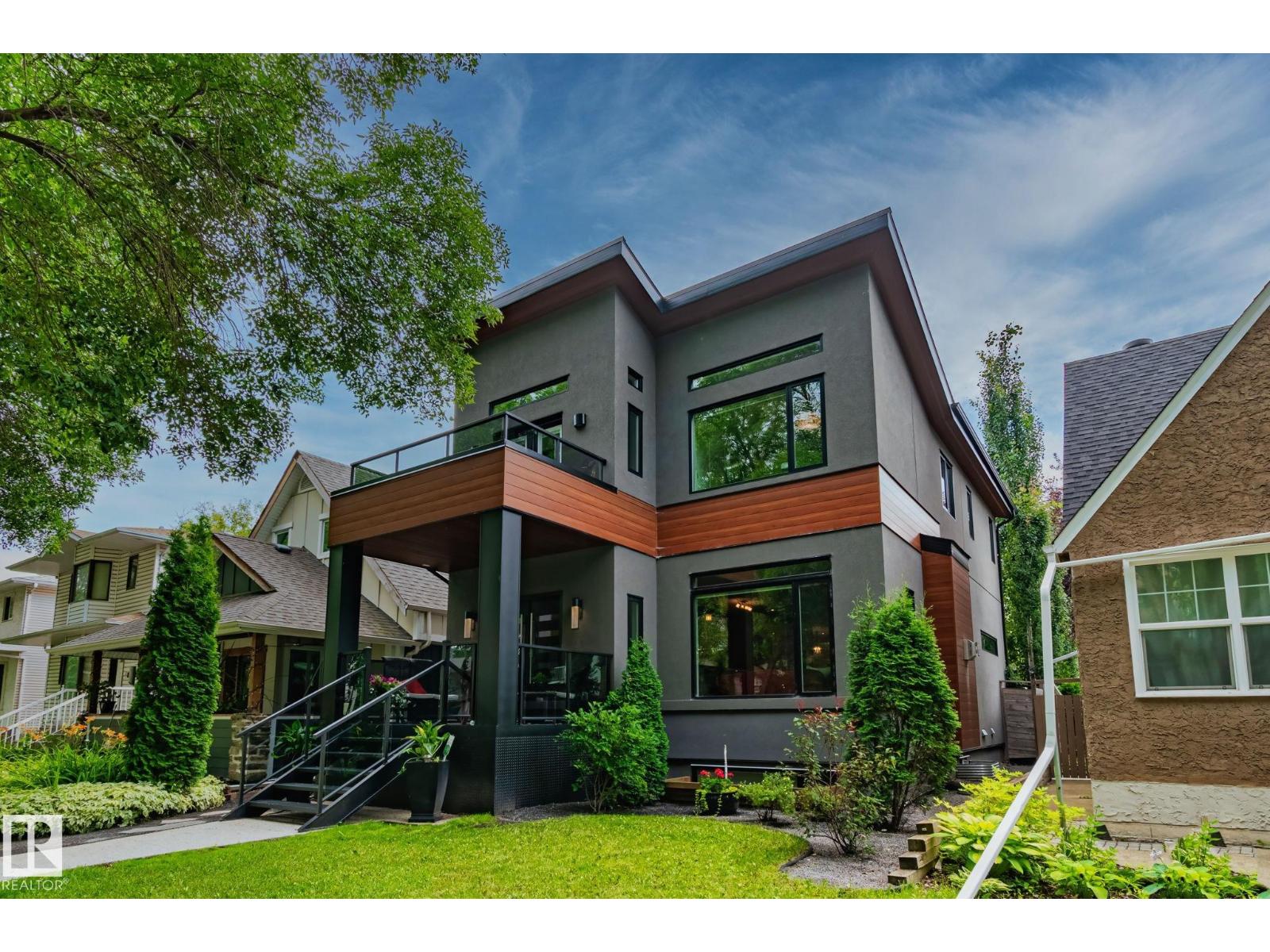 81 Av Nw Unit 11121, Edmonton, AB T6G 0S6