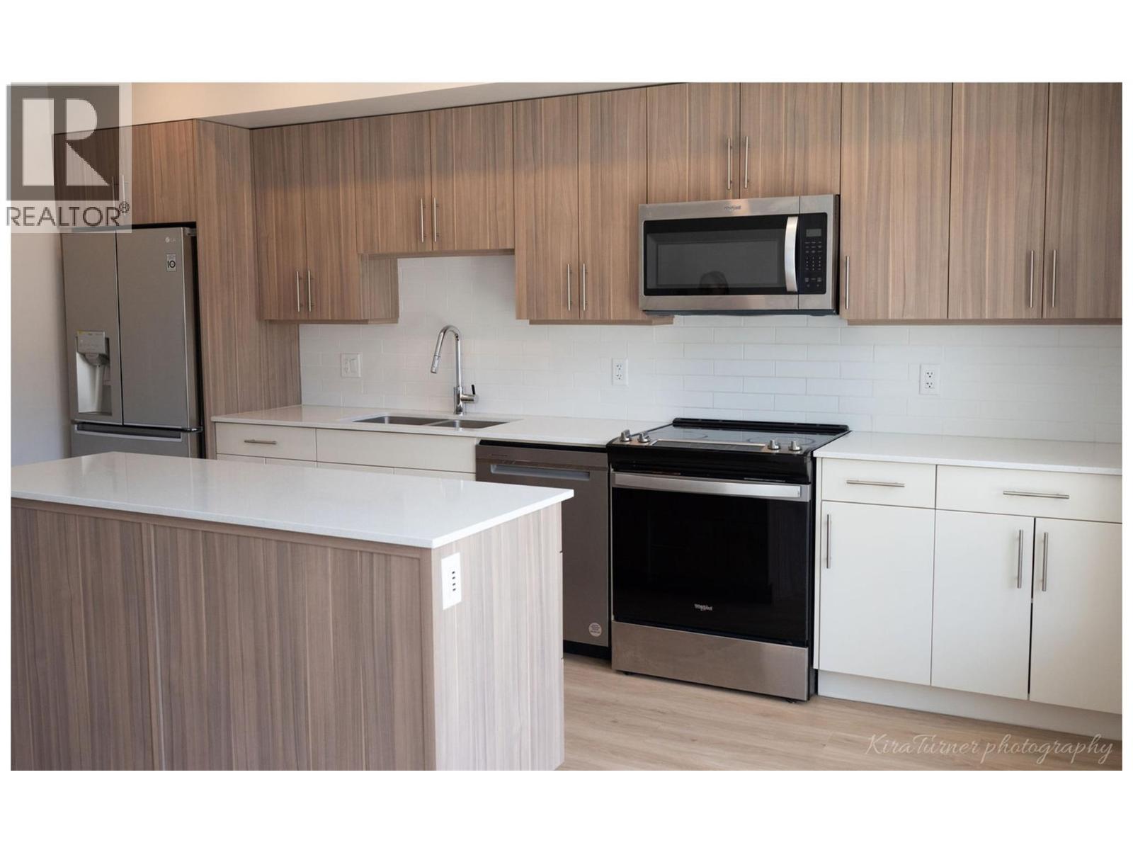 685 Boynton Place Unit 86, Kelowna, BC V1V 2Z4