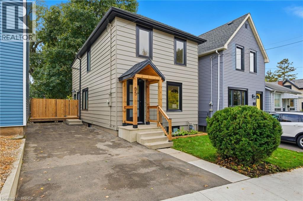 55 Jones St, Hamilton, ON L8R 1X9