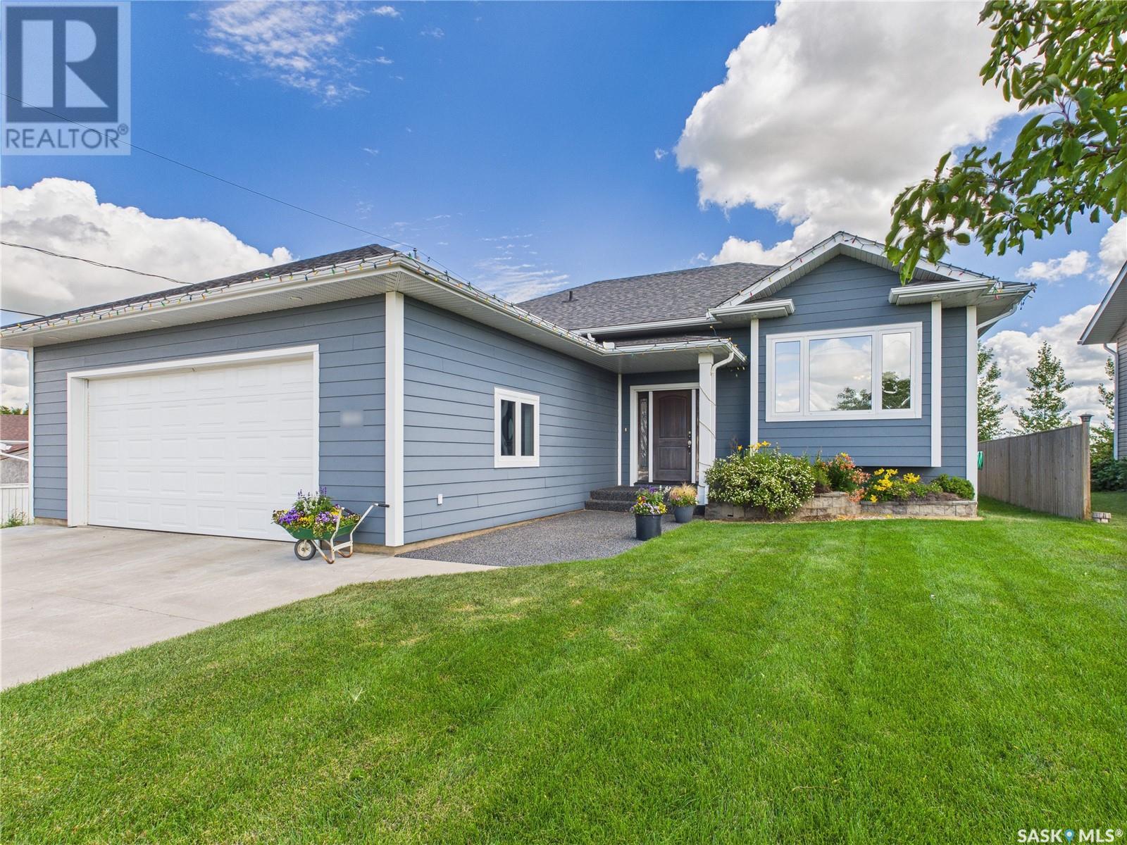 100 E 2nd St, Birch Hills, SK S0J 0G0