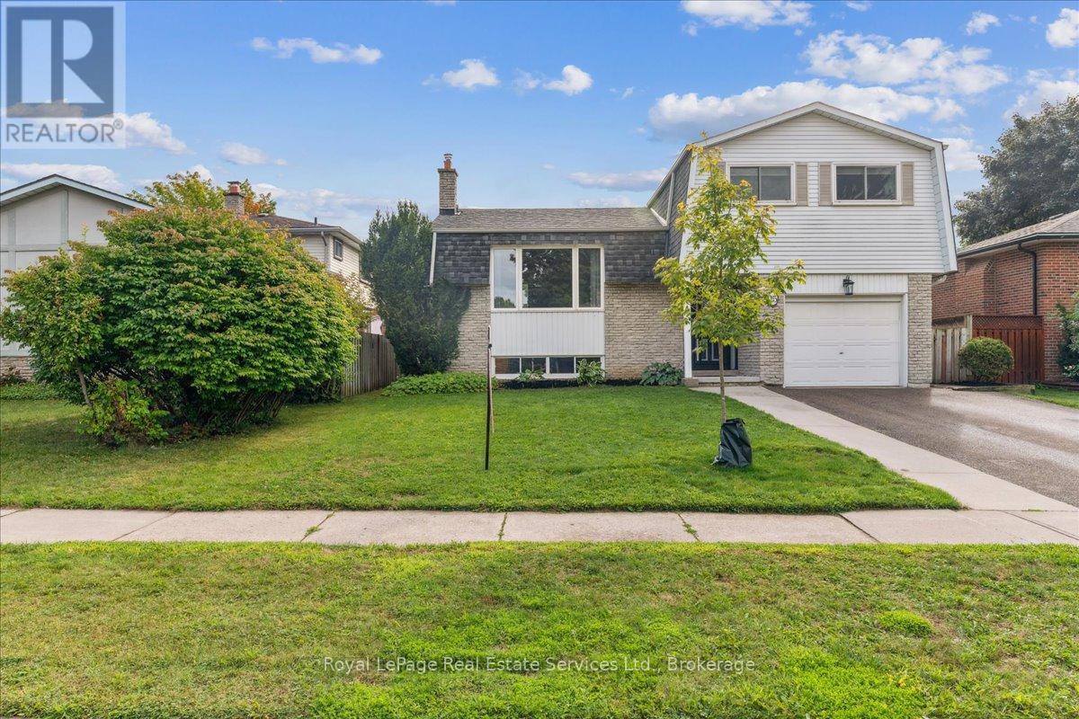 15 Queensdale Cres, Guelph, ON N1H 6W4