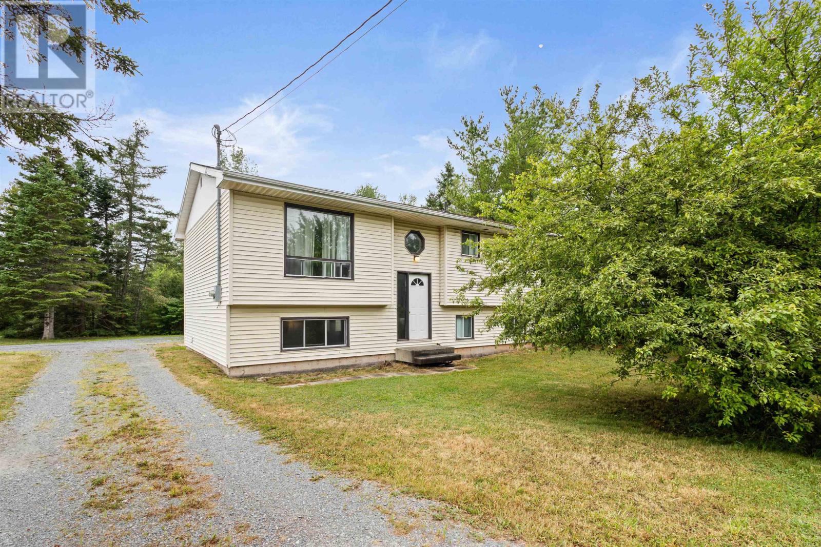190 Highway 277, Lantz, NS B2S 1S8