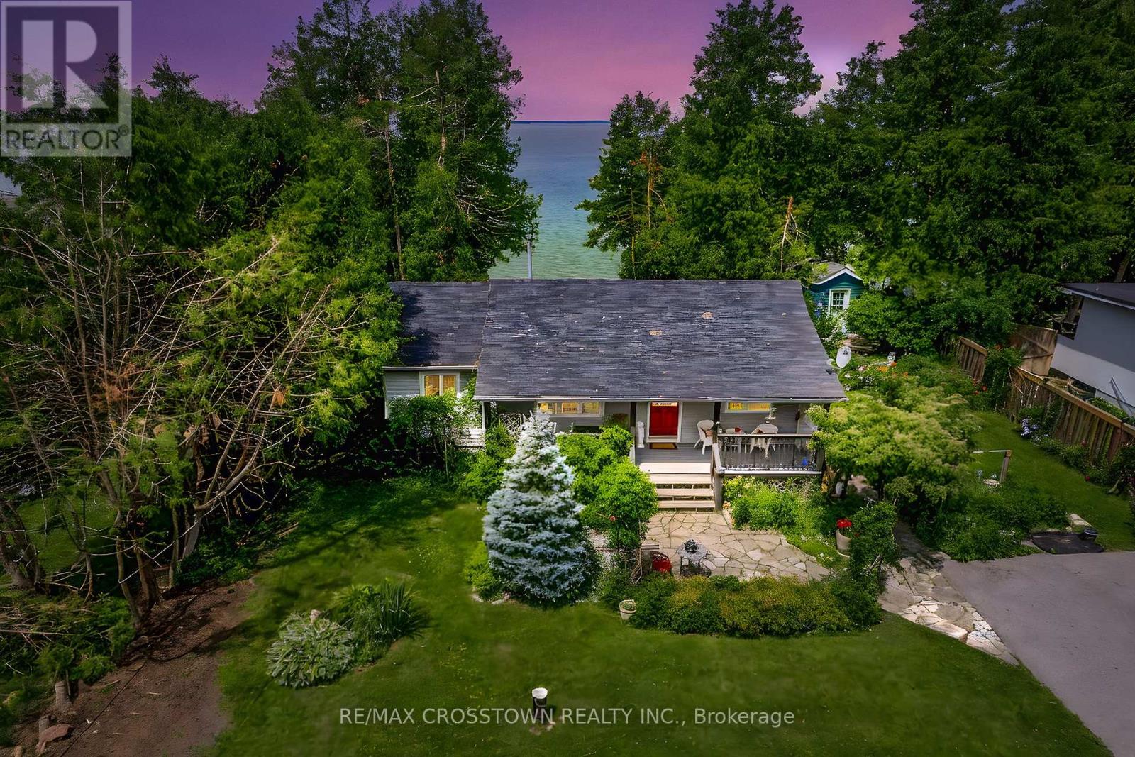 24890 Thorah Park Blvd, Brock, ON L0K 1A0