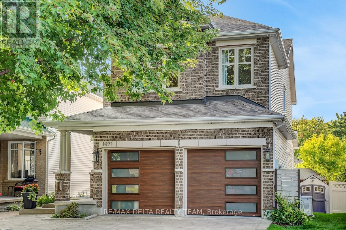 1971 Schroeder Cres, Ottawa, ON K4A 4P7