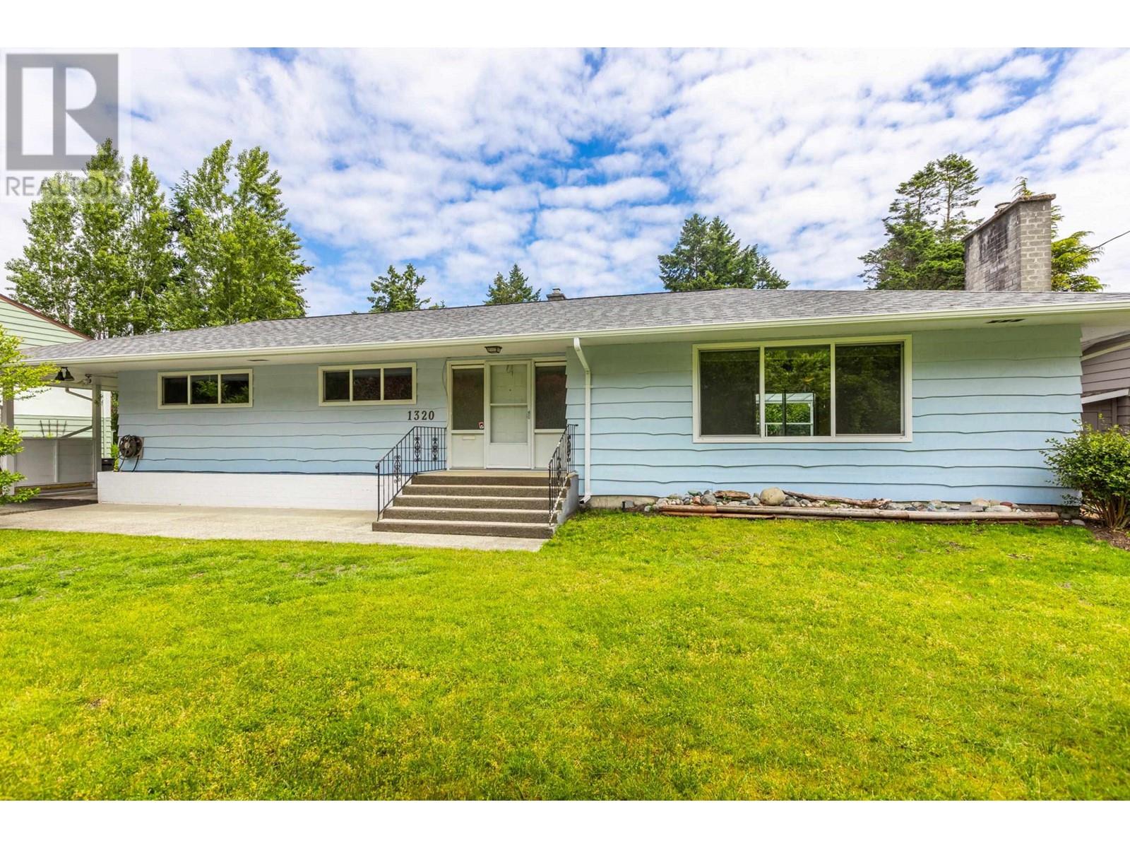 1320 Farrell Ave, Delta, BC V4L 1V2