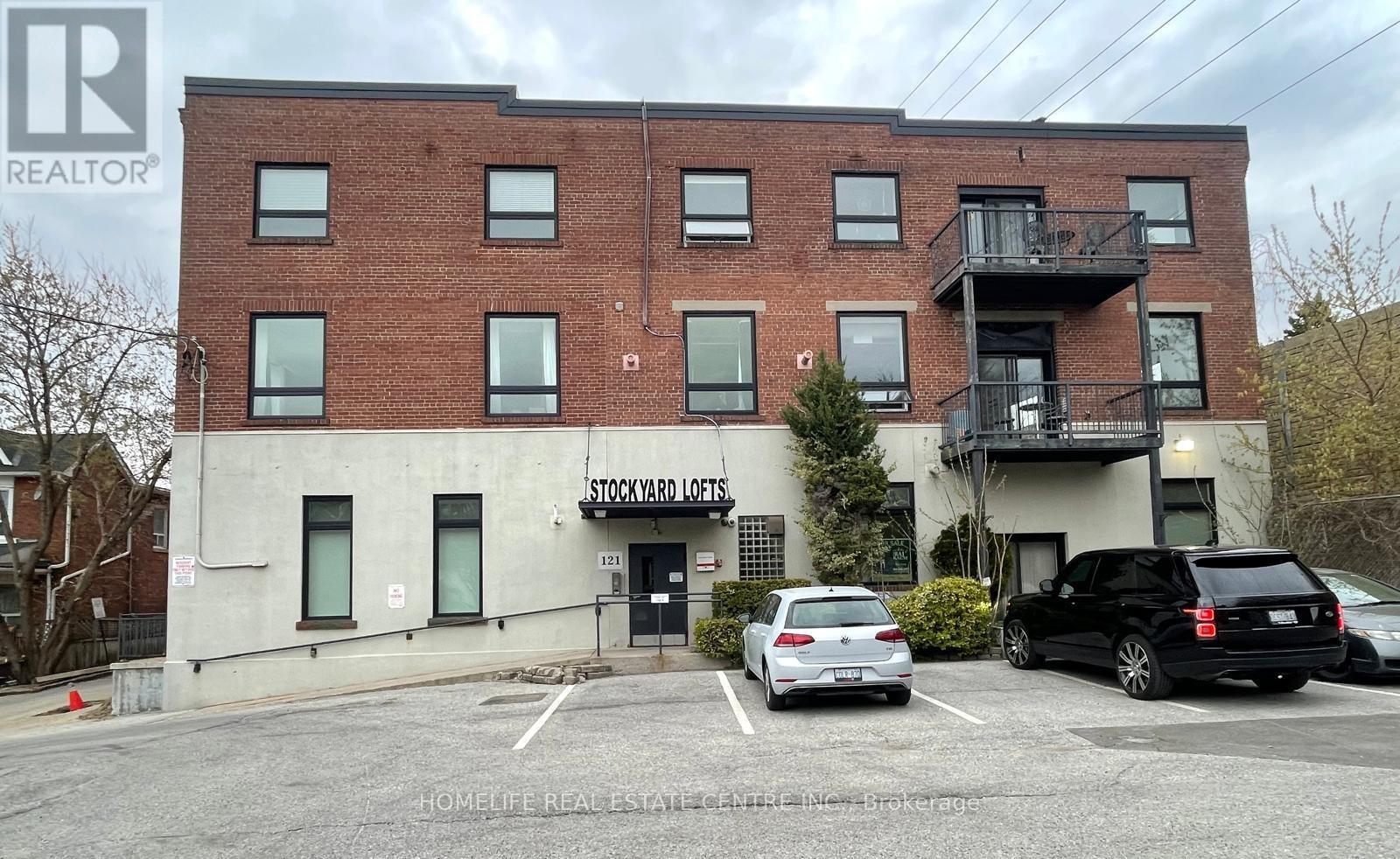 1 121 Prescott Ave, Toronto, ON M6N 3G8