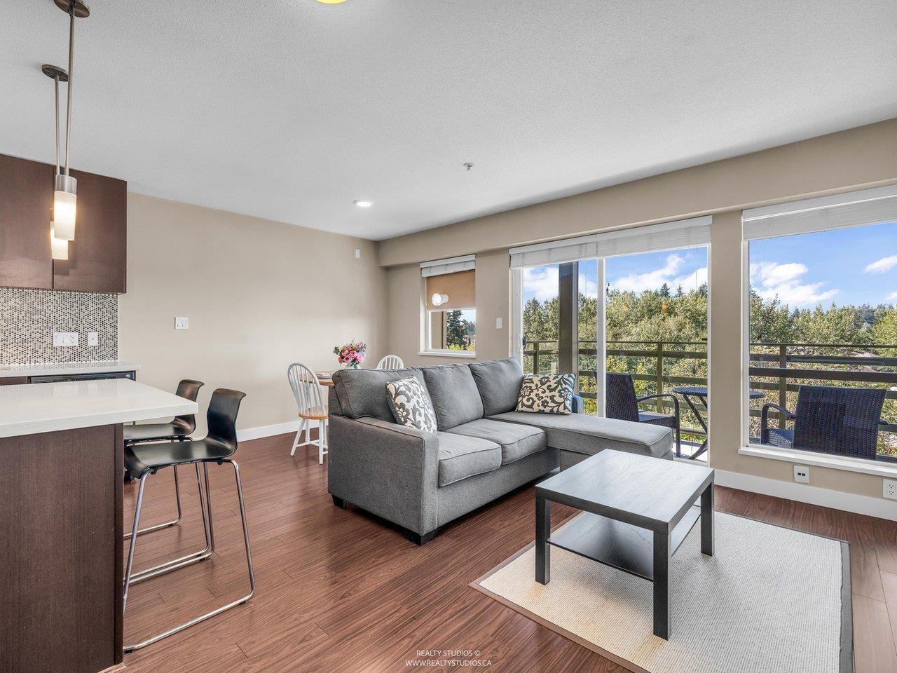 15735 Croydon Drive Unit 414, Surrey, BC V3Z 2L5
