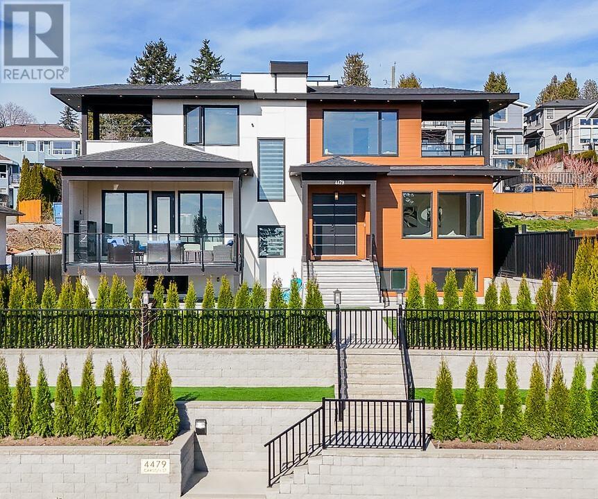4479 Carson St, Burnaby, BC V5J 2Y3