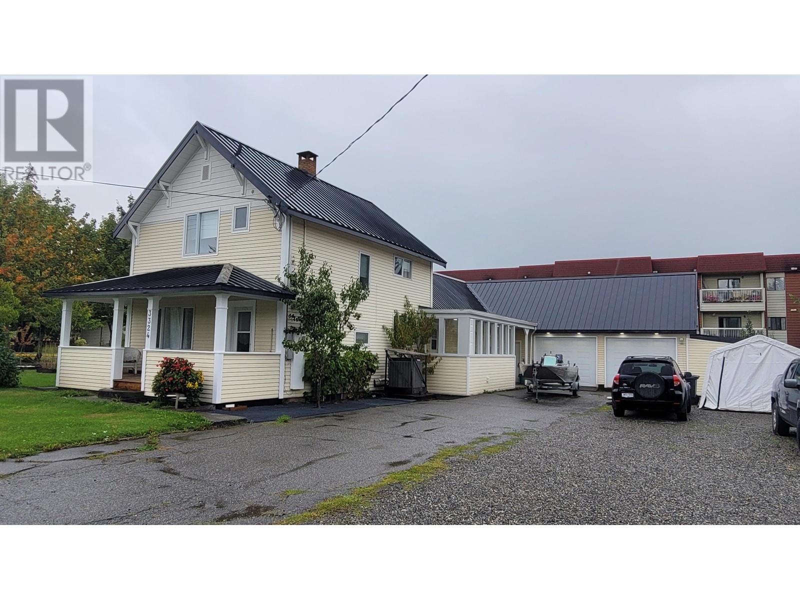 3324 Kenney St, Terrace, BC V8G 3G2