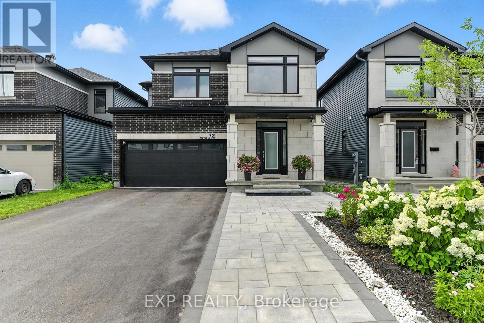 701 Odyssey Way, Ottawa, ON K1T 0V3