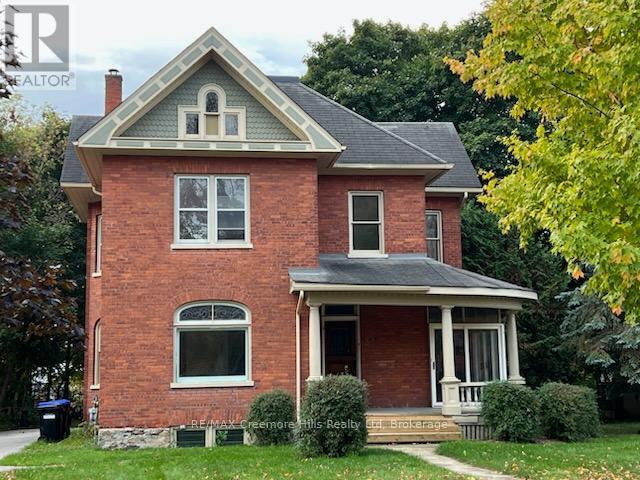 3 Wellington St E, Clearview, ON L0M 1G0