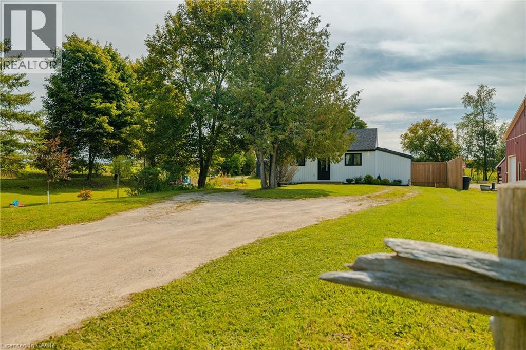 401250 Grey 4 Rd, Hanover, ON N4N 3B8