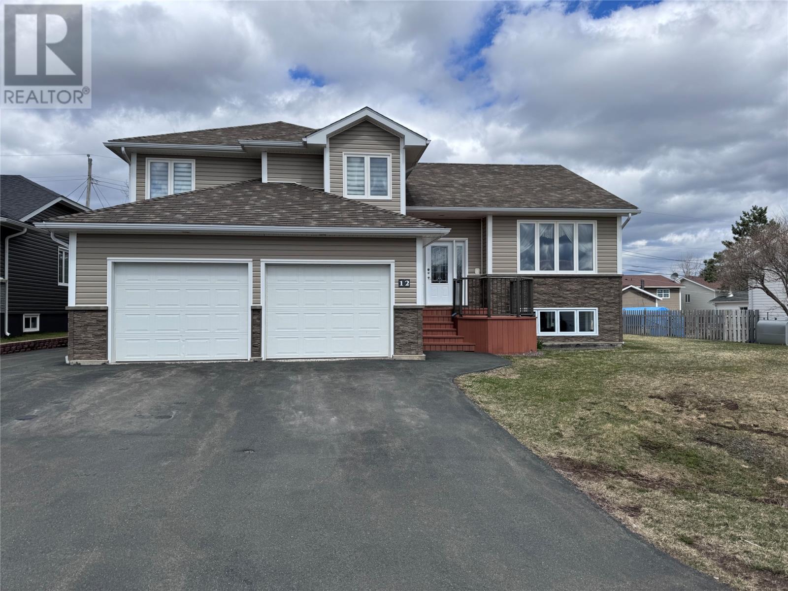 12 Juniper Dr, Lewisporte, NL A0G 3A0