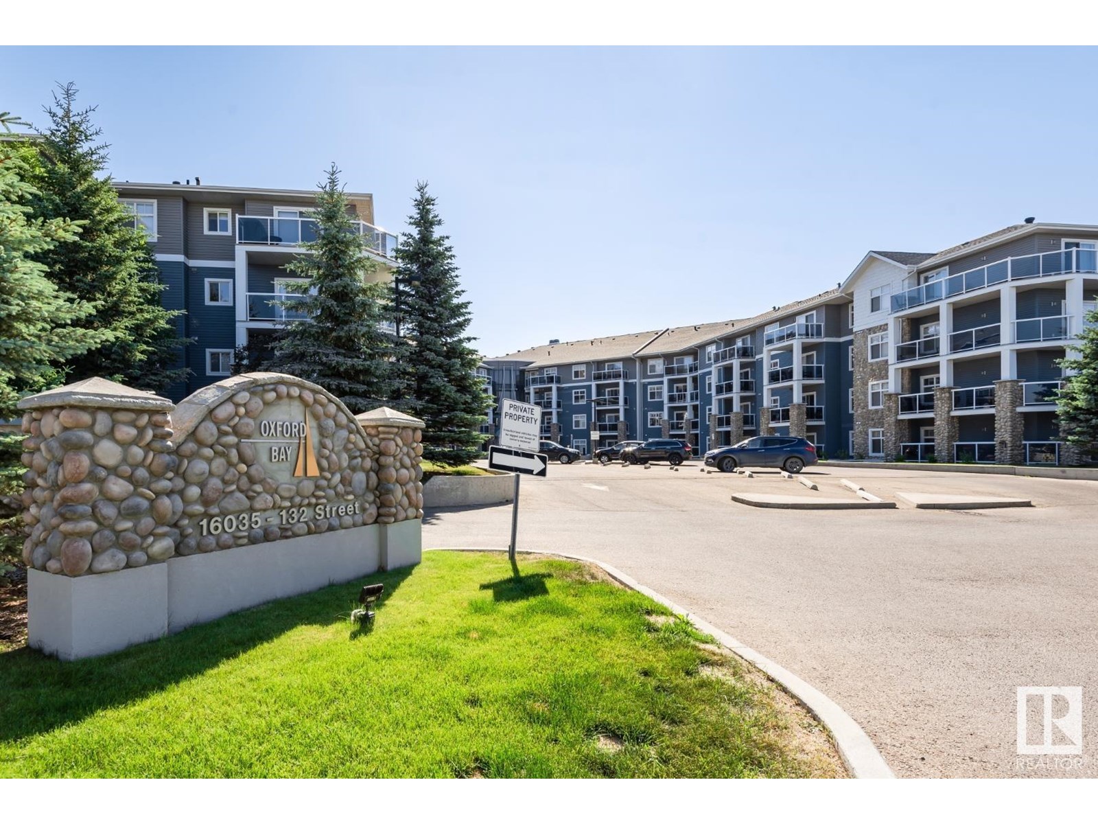 16035 132 Street Northwest #113, Edmonton, AB T6V 0B4
