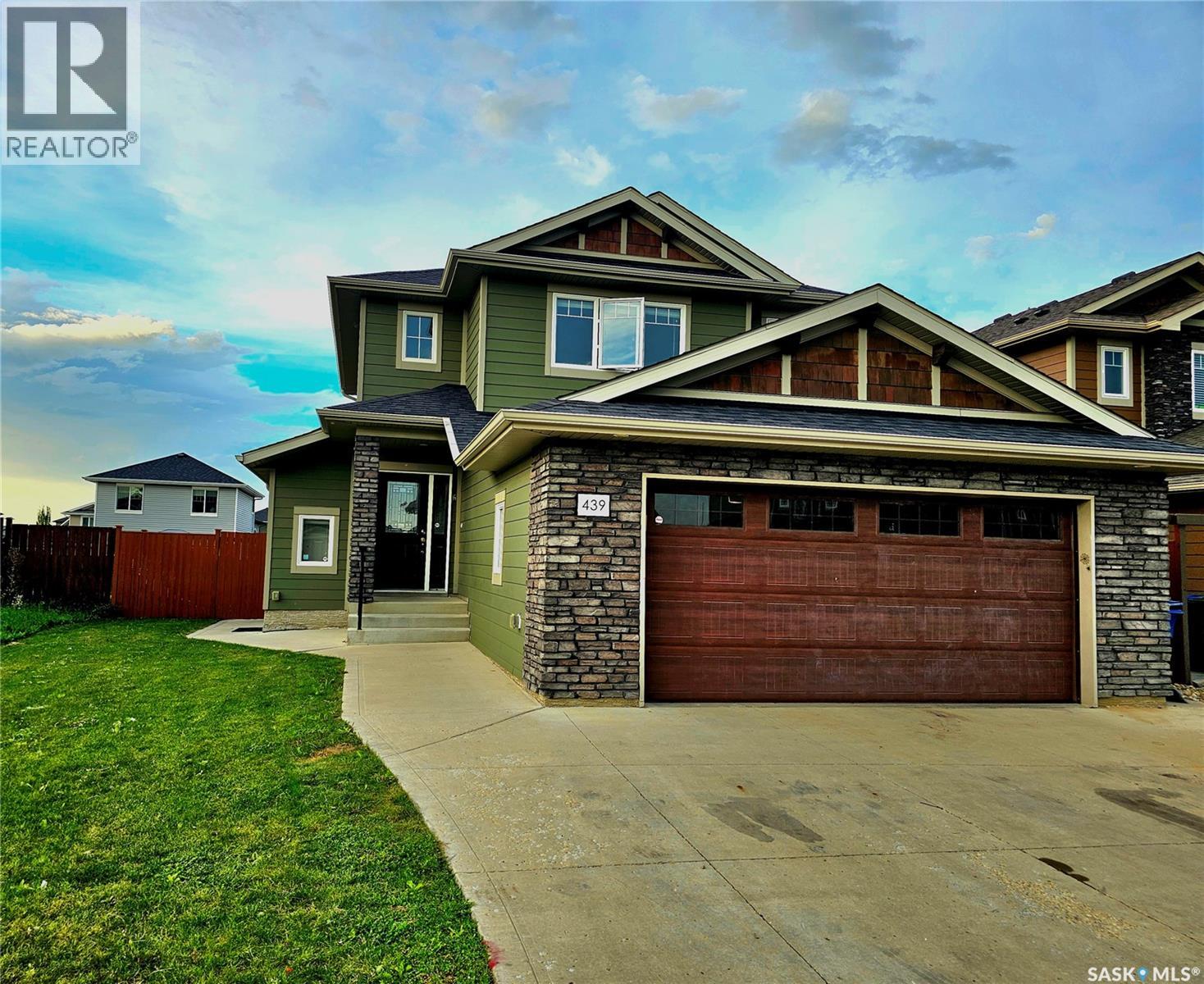 439 Pichler Cres, Saskatoon, SK S7V 0H2