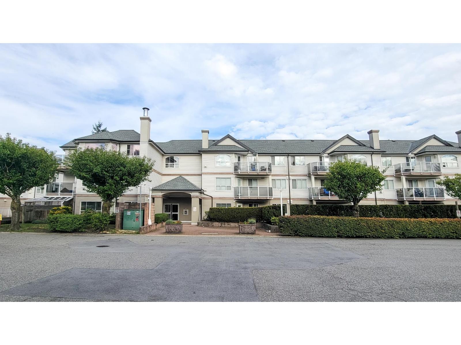 12769 72 Avenue Unit 303, Surrey, BC V3W 2M7